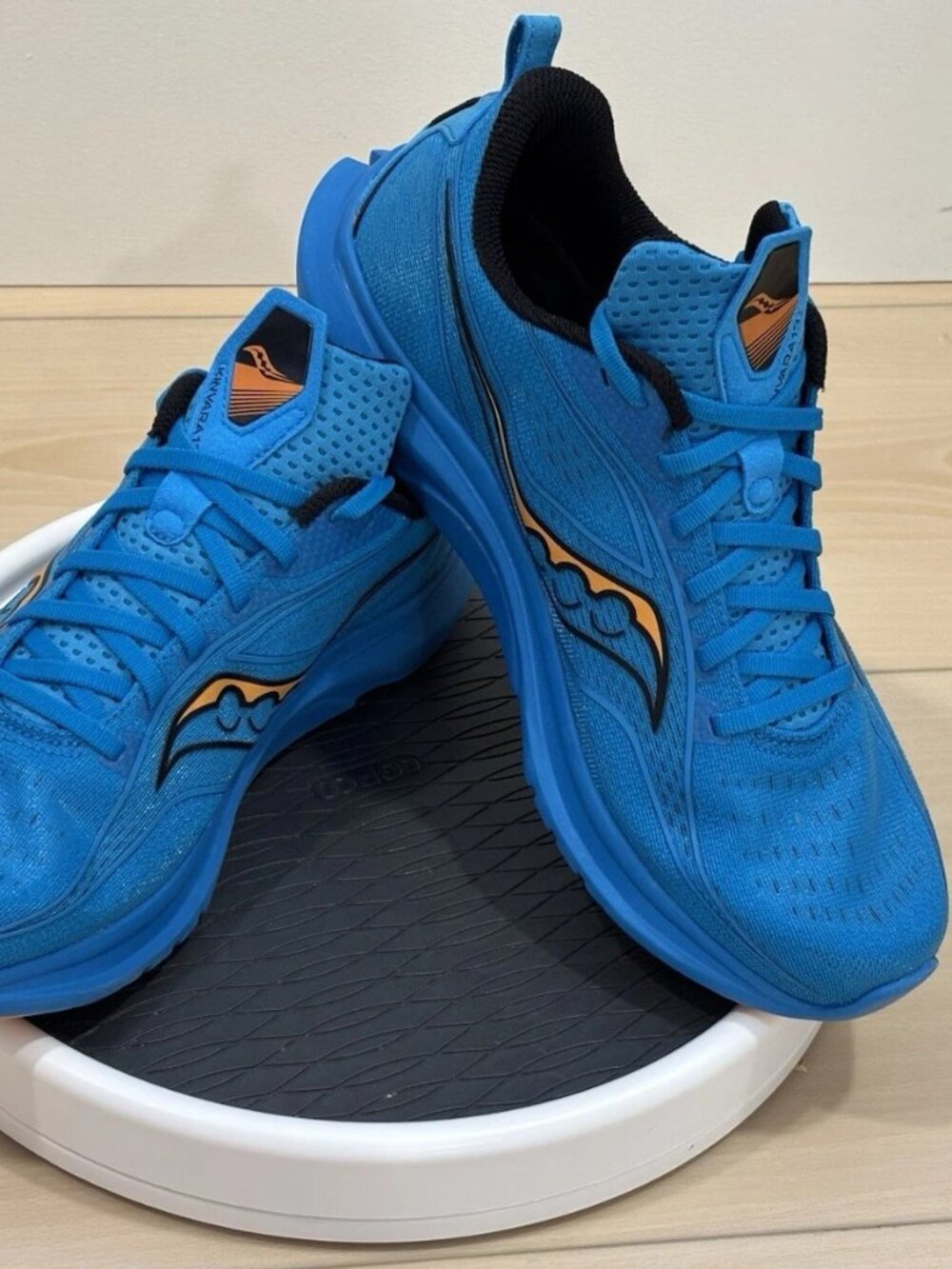 Saucony Kinvara 13 Running Shoes, Men's 8.5, Gym, Workout, Trainer, Sneaker